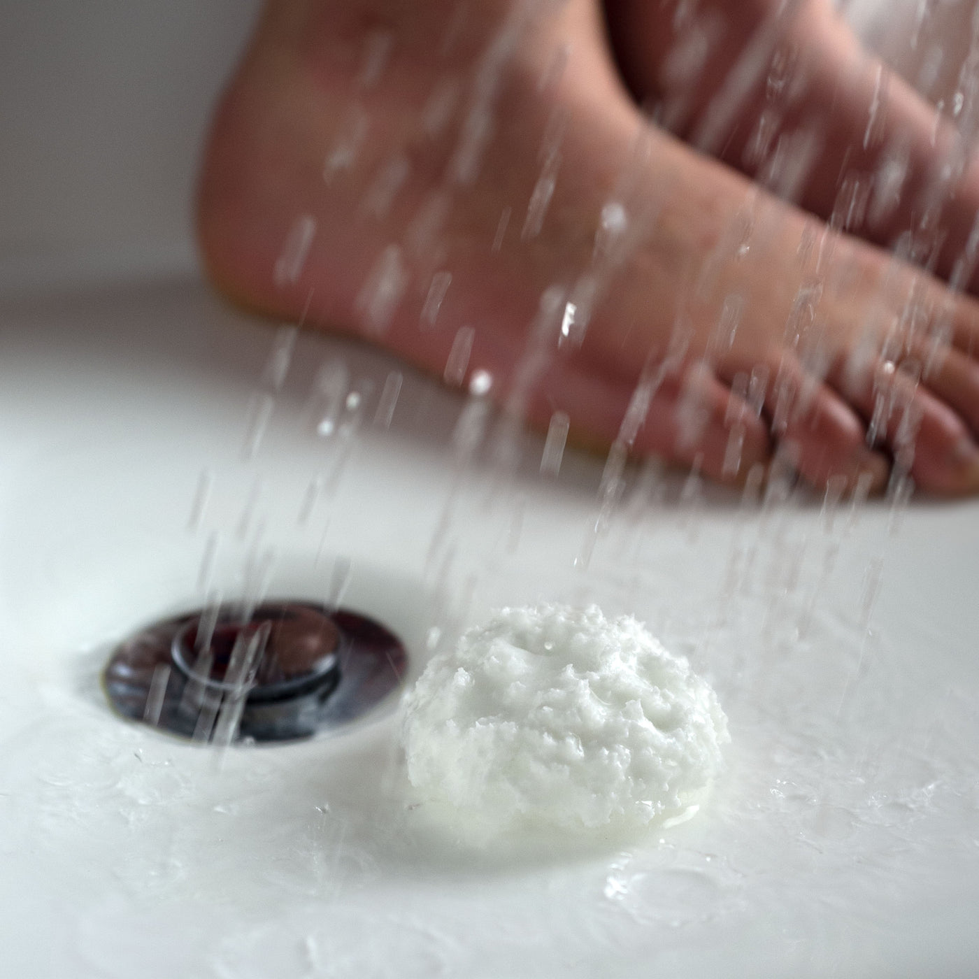 Village Naturals Therapy Cold & Allergy Relief Shower Bomb